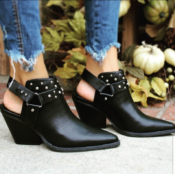 🚨//The Sequoia// Black patent leather Mule - Picture 4 of 8